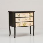 1052 6441 CHEST OF DRAWERS